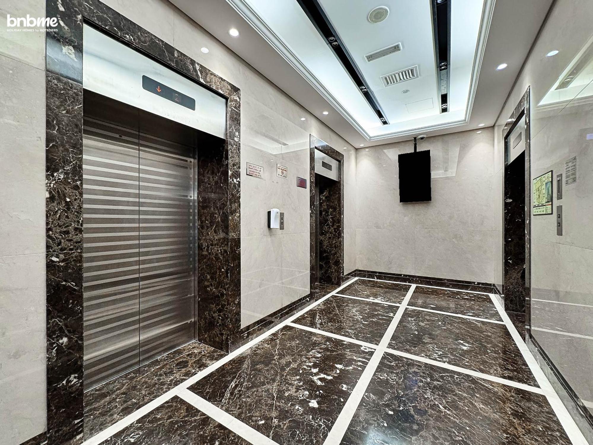 Bnbmehomes - Saba Tower Dubai Exterior photo